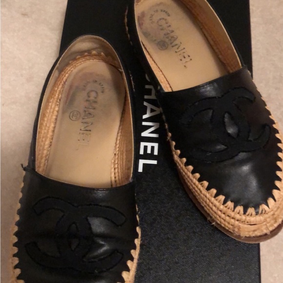 Authentic Chanel Espadrilles - Picture 3 of 13